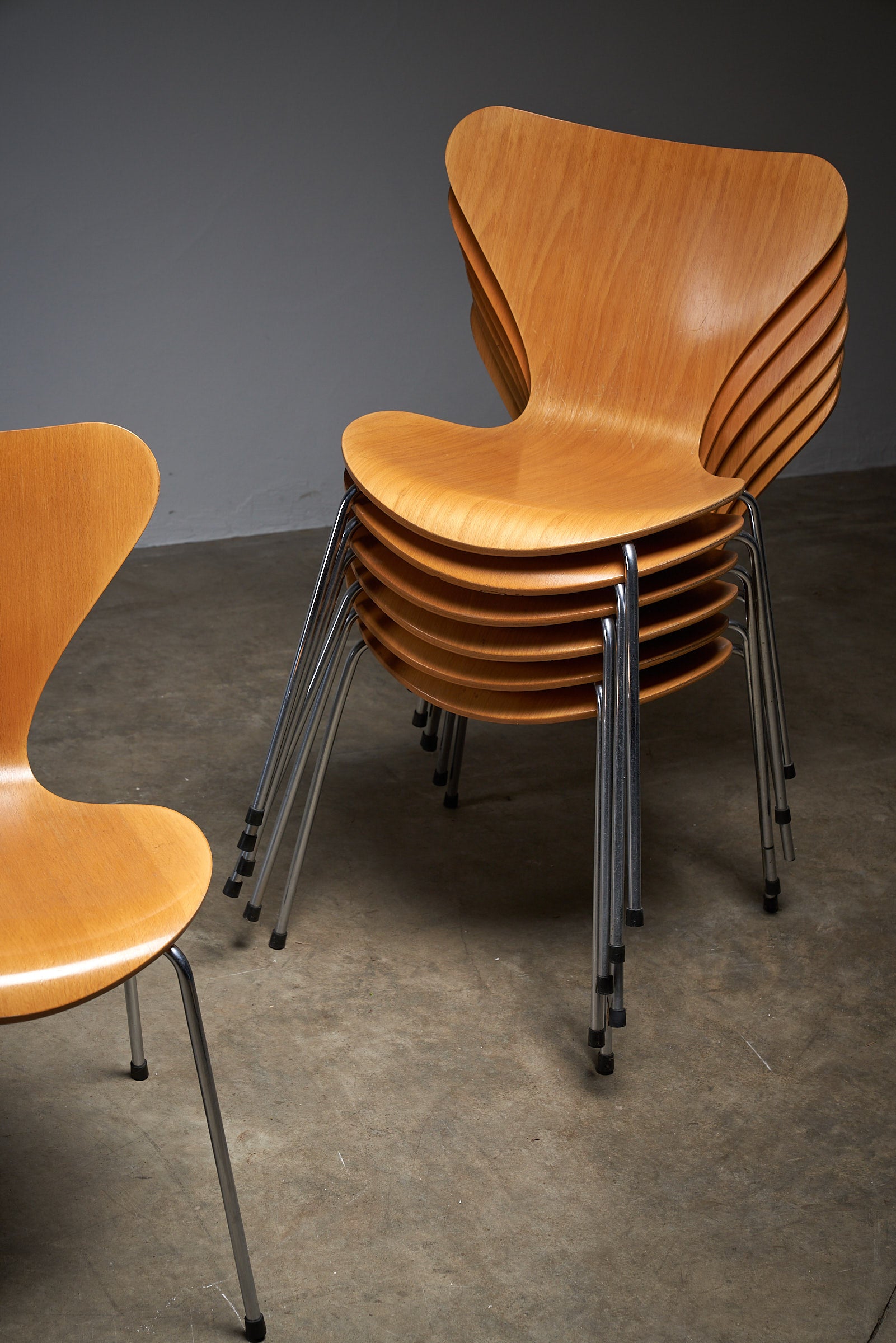 Arne Jacobsen model 7 chair