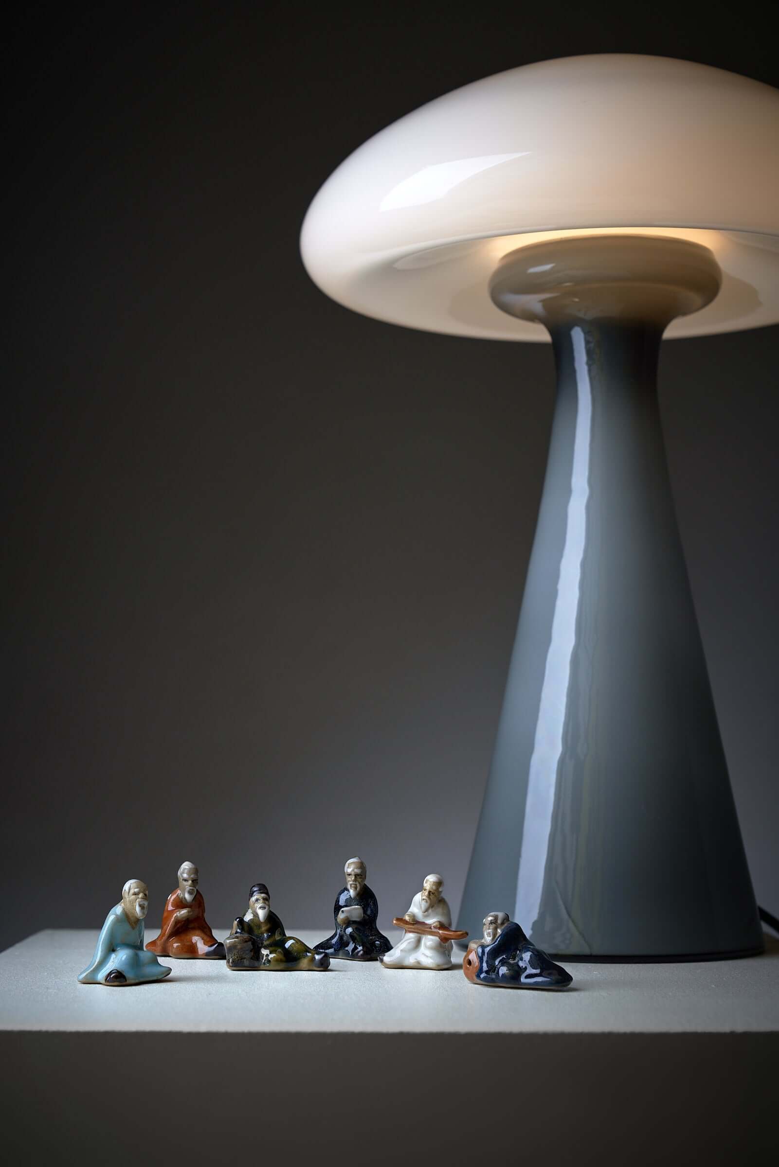 Vintage Vistosi Murano Glass mushroom table lamp in white and grey glass